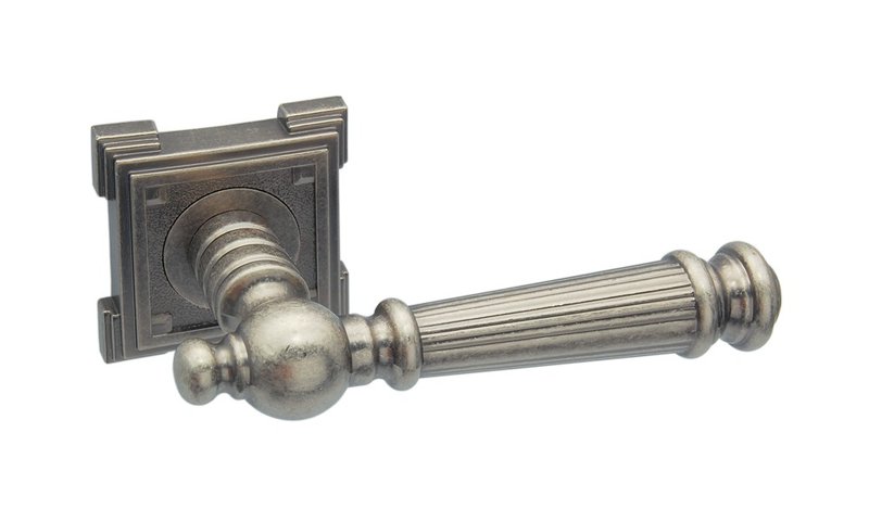 Дверная ручка ADDEN BAU CASTELLO VQ212 AGED SILVER