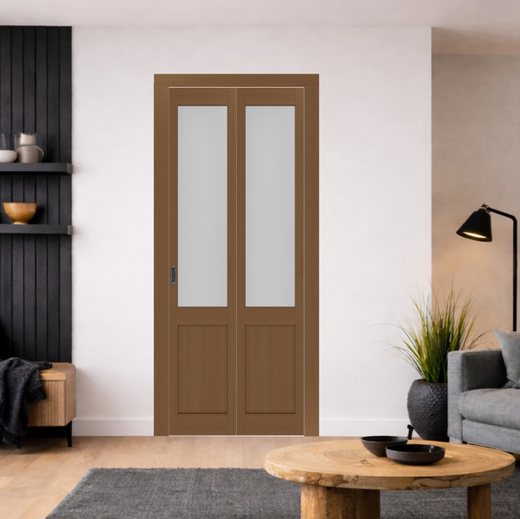 Складная дверь книжка Optima Porte остекленная Турин 502.21 (Орех / стекло Сатин)